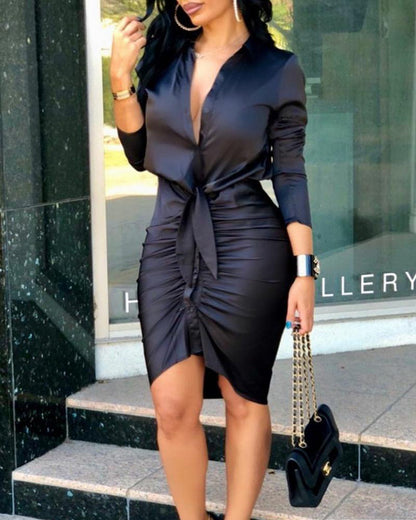 Robe chemise longue élégante pour femme, de couleur unie, avec manches longues et lacets, idéale pour les soirées et les occasions spéciales.