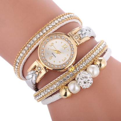 Montre en alliage pour femme sertie de diamants, montre simple à quartz à affichage numérique pour femme
