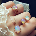 Parure de bijoux tendance avec pierres précieuses éblouissantes, style européen, et nouvel ensemble collier boucles d'oreilles bague