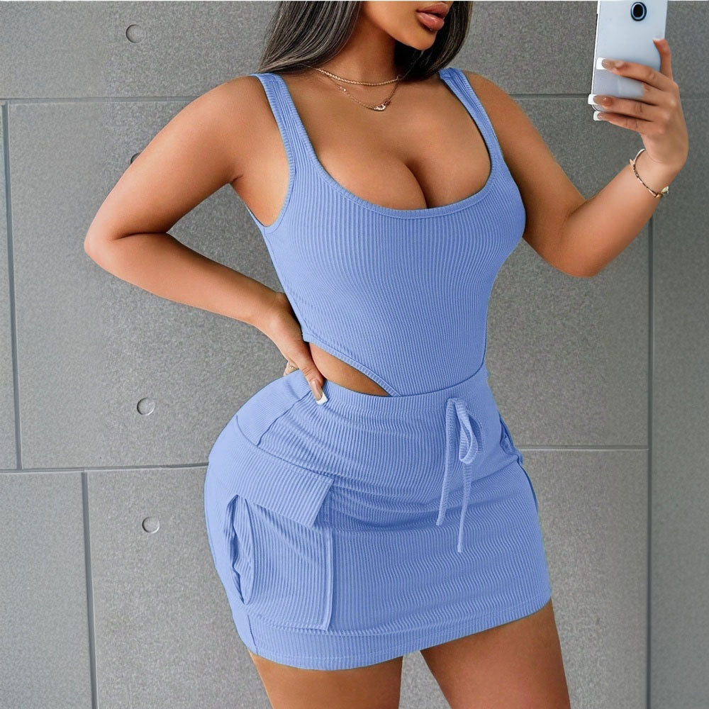Trajes de mujer de verano con cuello cuadrado, mono con tirantes y falda ajustada