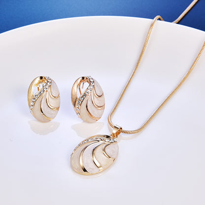 Collier et boucles d'oreilles forme écaille de tortue