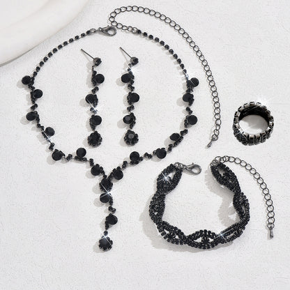 Collier en cristal, boucles d'oreilles et bracelet tendance