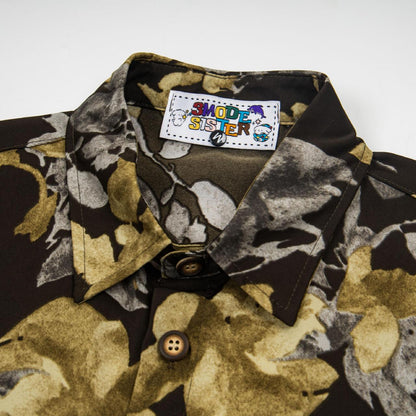 Floral printed short sleeved shirt