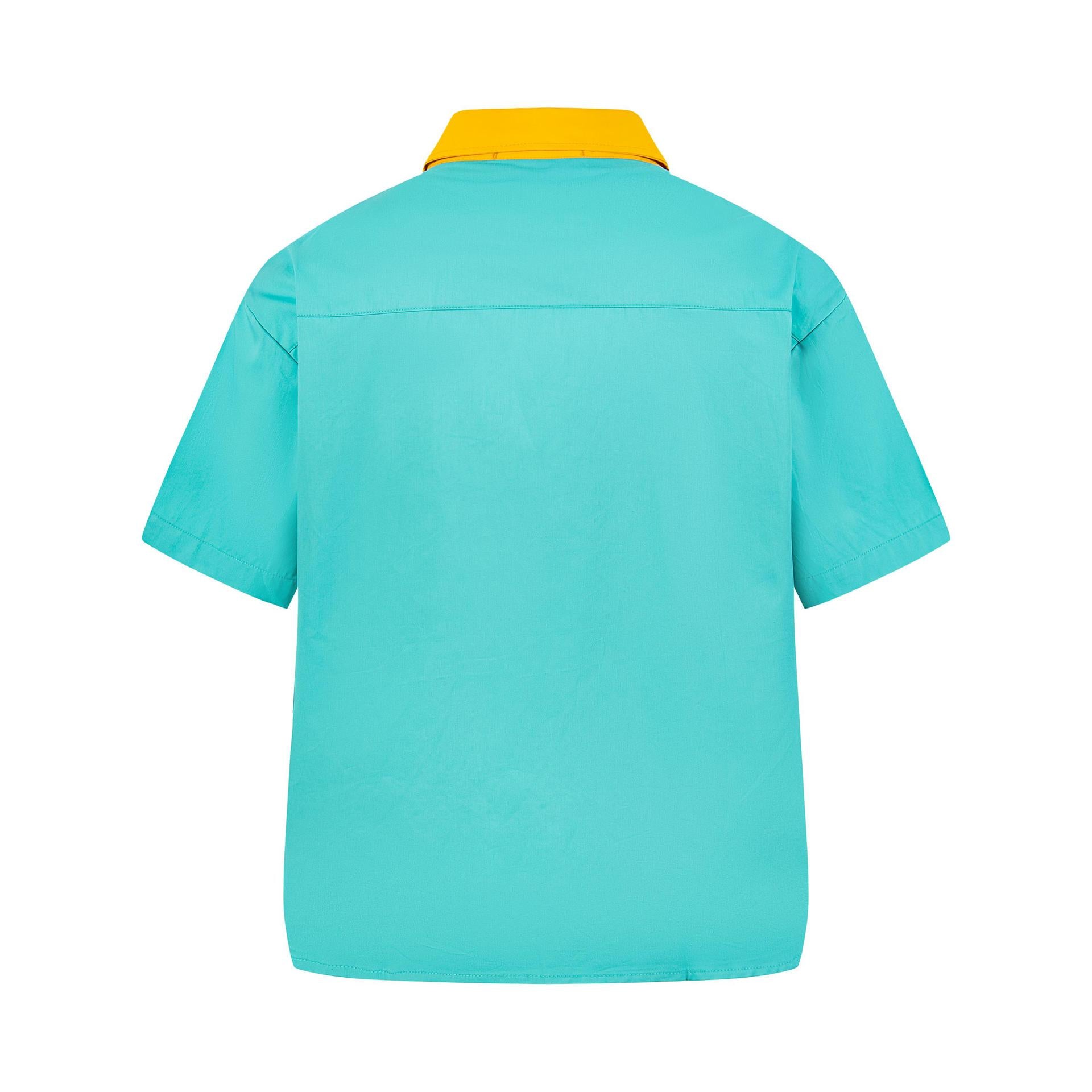 Cartoon sticker embroidered short sleeved shirt