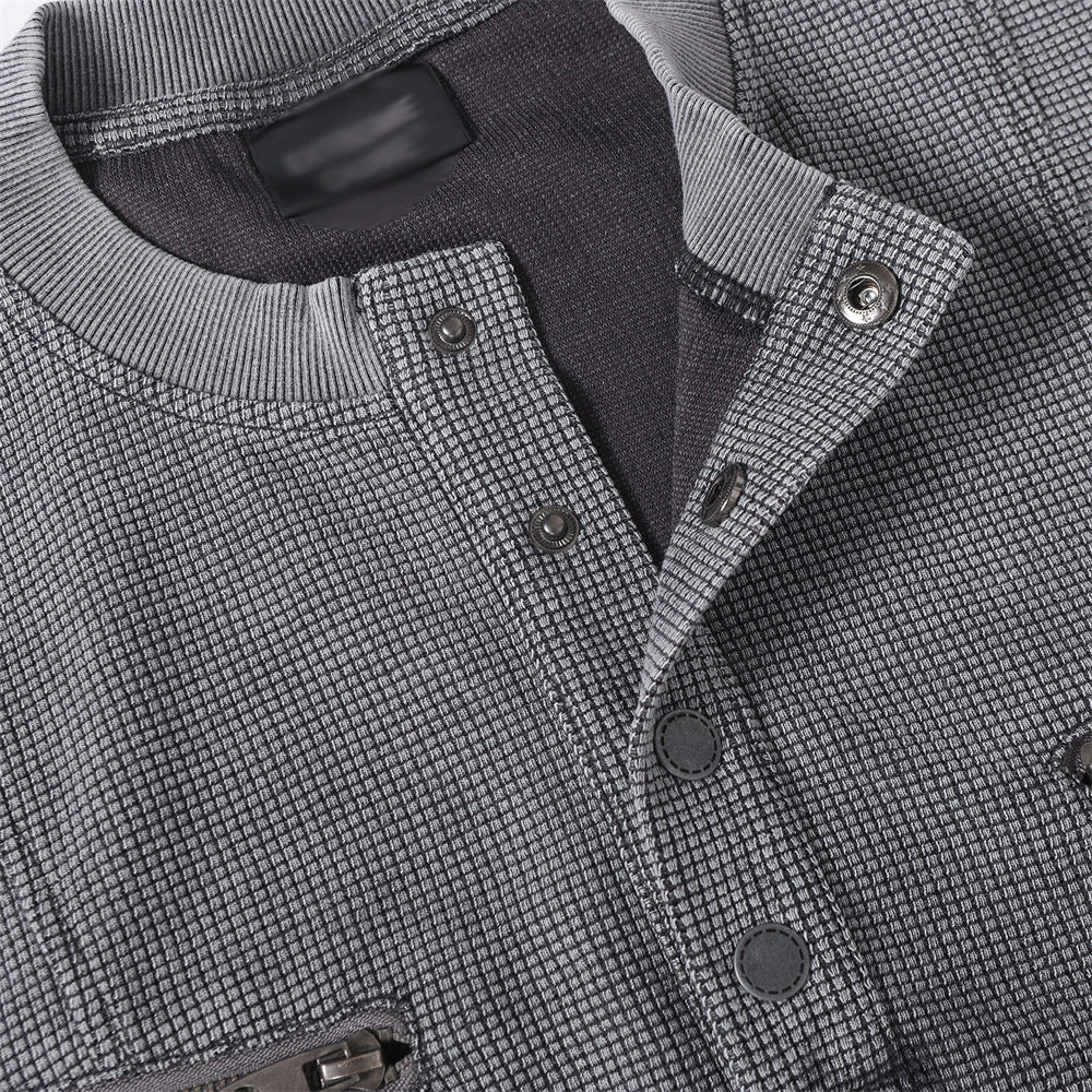 Make old washed short sleeved T-shirts