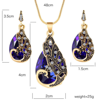 Ensemble collier pendentif et boucles d'oreilles