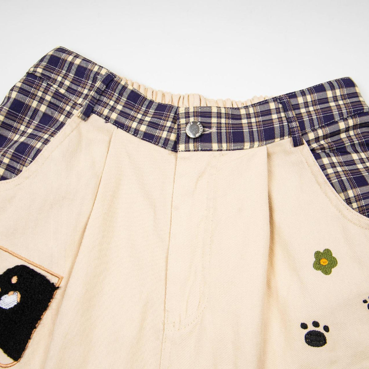 Rehaussez votre garde-robe décontractée avec ce superbe short large