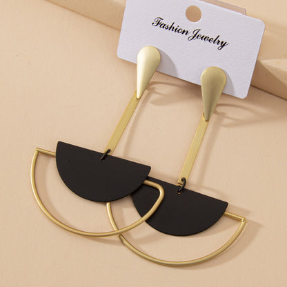 Boucles d'oreilles longues géométriques