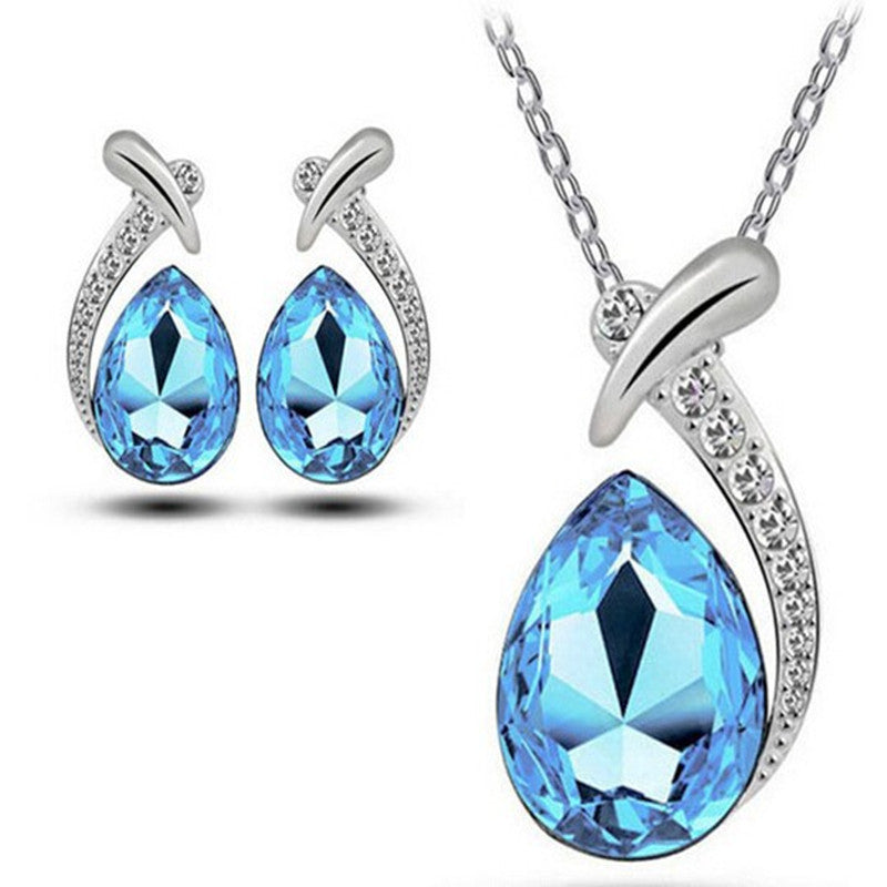 Juego de pendientes de cadena de clavícula estilo coreano con collar de cristal en forma de gota de agua