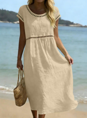 Robe élégante en coton et lin à col rond avec broderie en dentelle