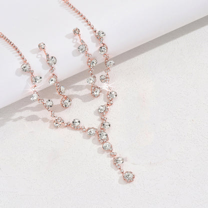 Collier en cristal, boucles d'oreilles et bracelet tendance