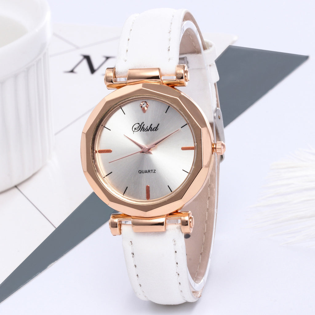 Nouvelles montres décontractées pour femme