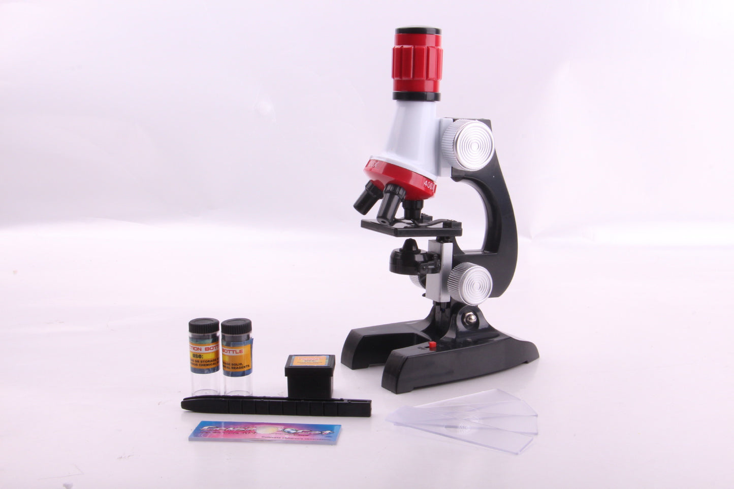 Microscope d'éducation et de sciences biologiques pour enfants