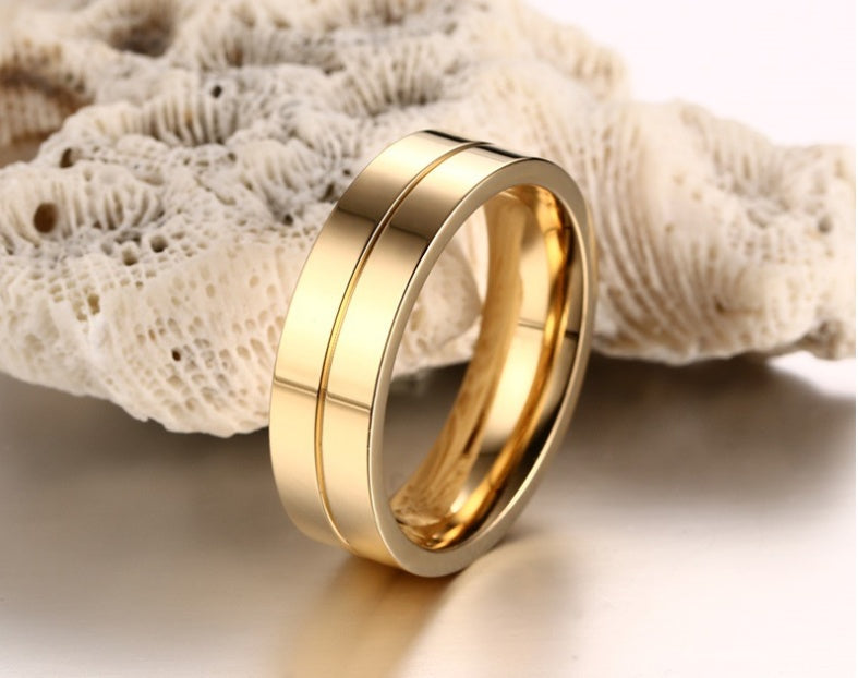 Anillo de pareja de acero de titanio simple Anillo chapado en oro Joyería de diamante