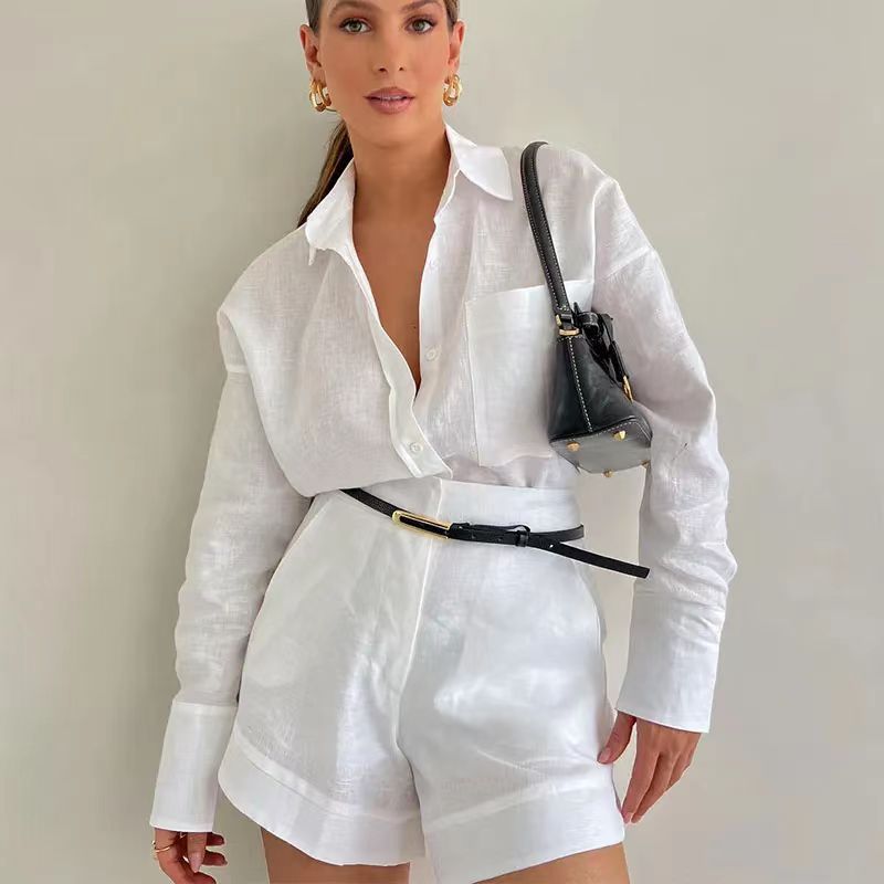Ensemble de Costume Court et Manches Longues pour Femme