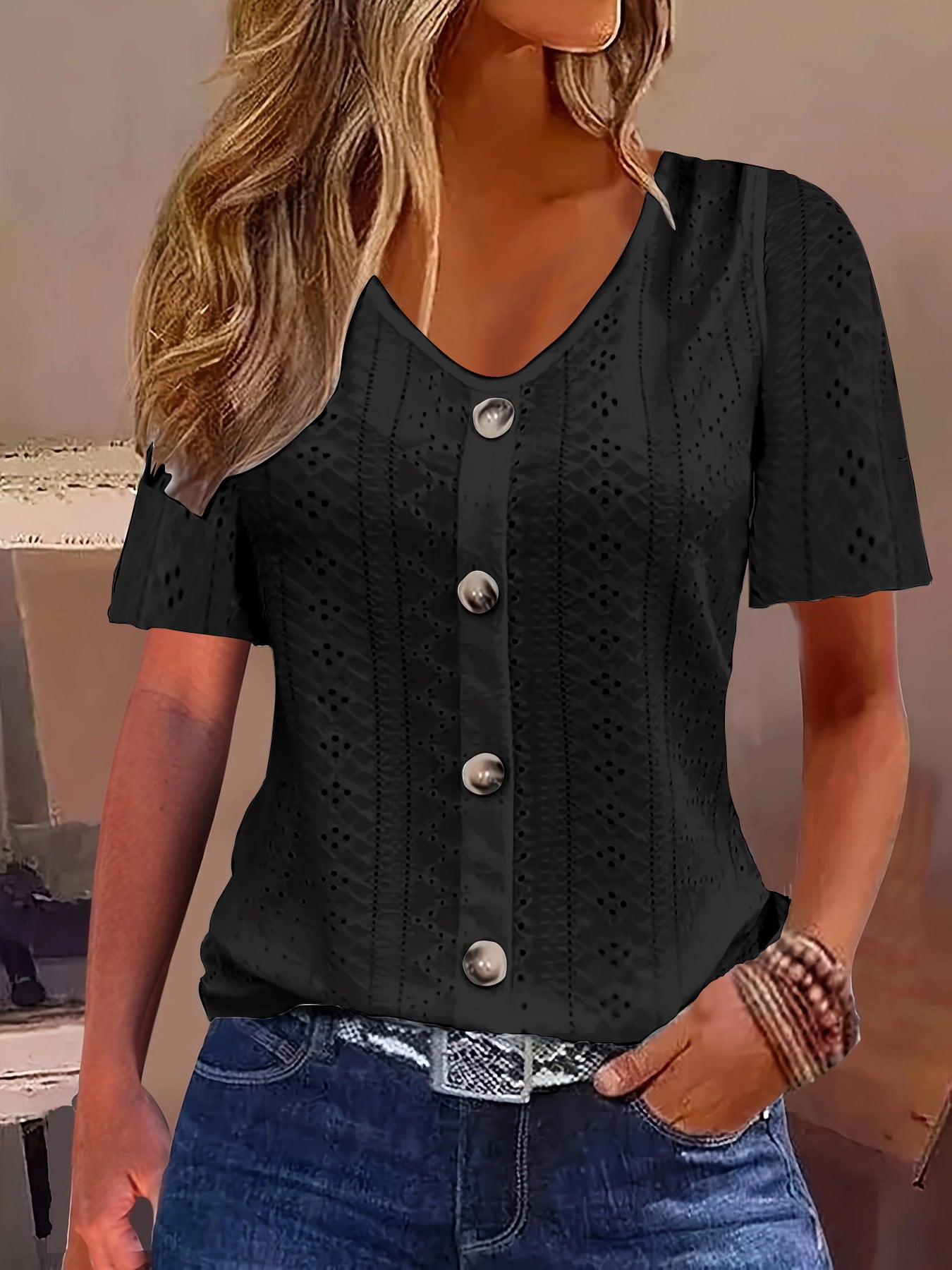 Camiseta de jacquard de color liso con cuello de pico y botones de manga corta