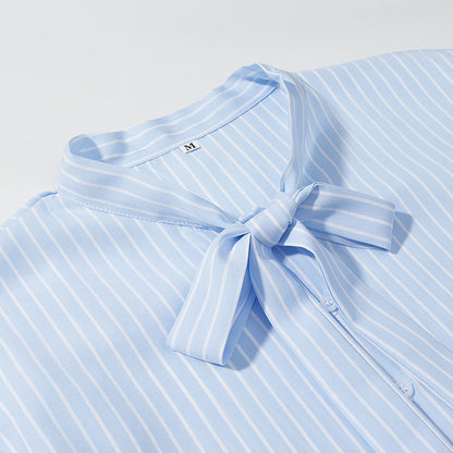 Camisa de manga larga a rayas con corbatín