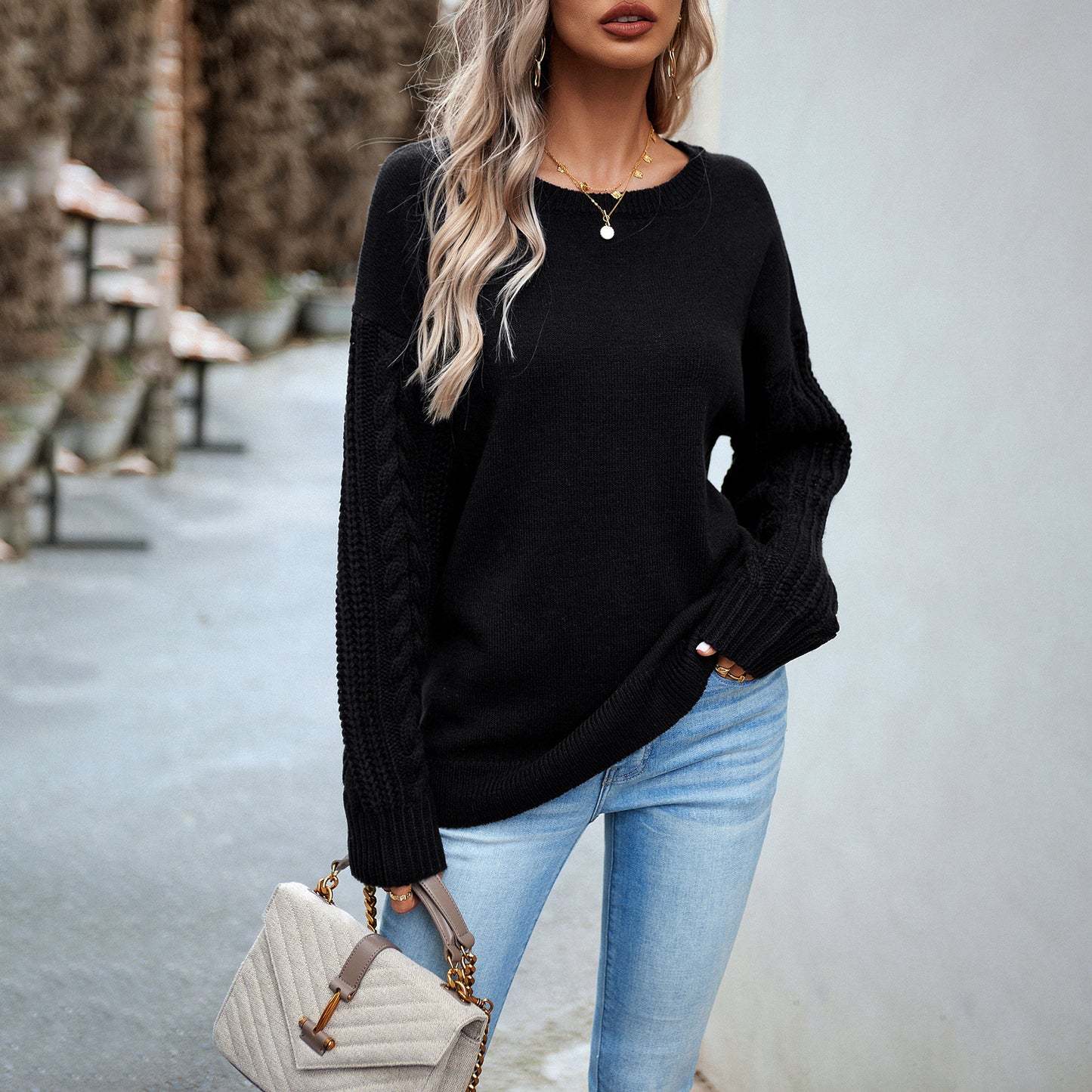 Pull à col rond simple et tendance pour femme