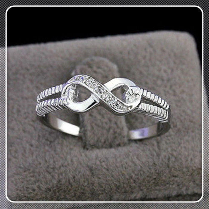 Bague créative Diamant 8