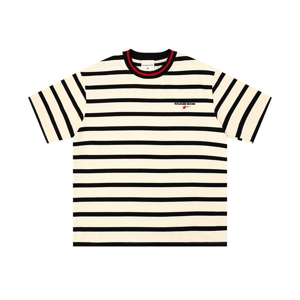 T-shirt à manches courtes et col rond à rayures
