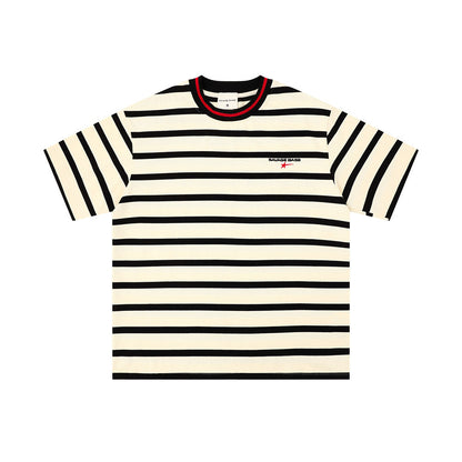 T-shirt à manches courtes et col rond à rayures