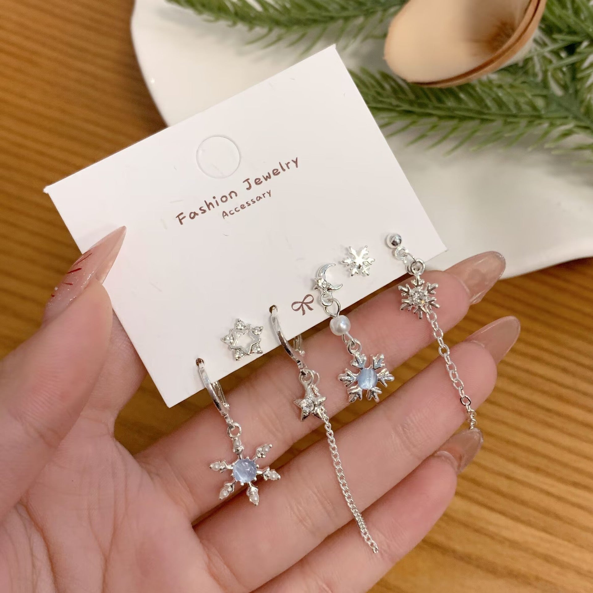 Pince d'oreille papillon de personnalité minimaliste, costume pour femme