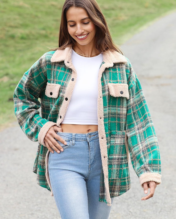 Chaqueta de terciopelo informal a cuadros de color en contraste con cuello polo para mujer