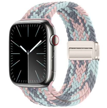 Bracelet tissé intégré à boucle magnétique