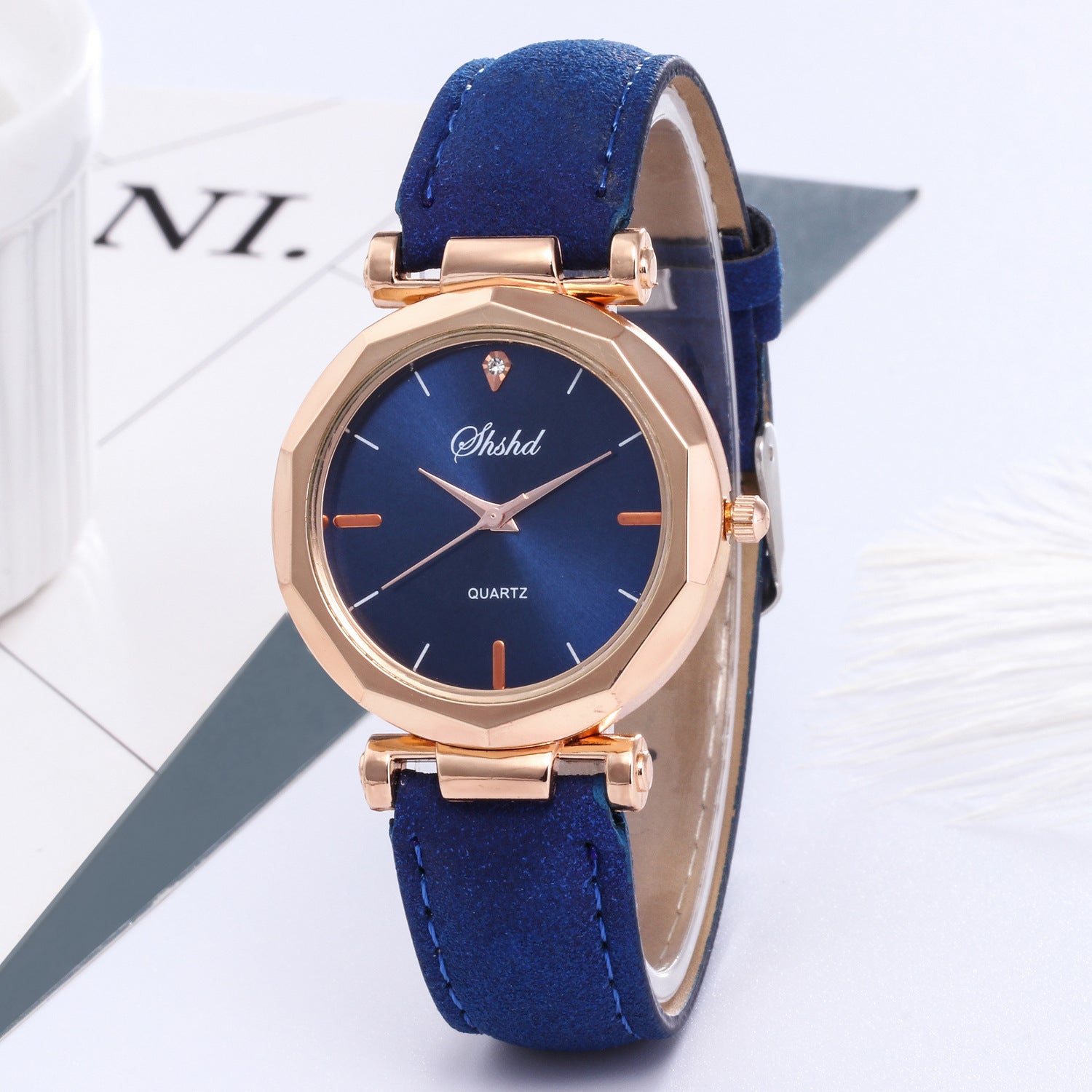 Nouvelles montres décontractées pour femme