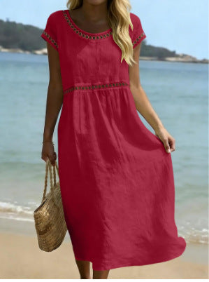 Robe élégante en coton et lin à col rond avec broderie en dentelle