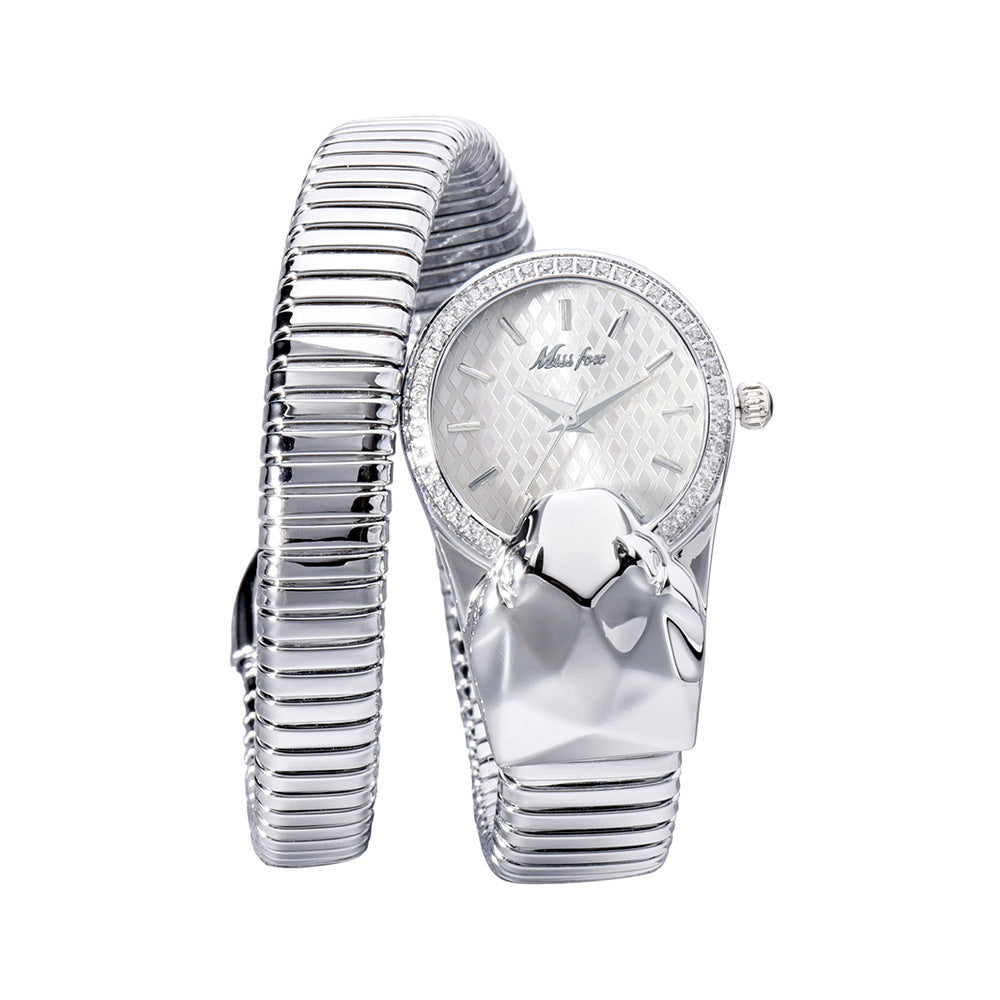 Tendencia de moda femenina: reloj de serpiente con incrustaciones de diamantes