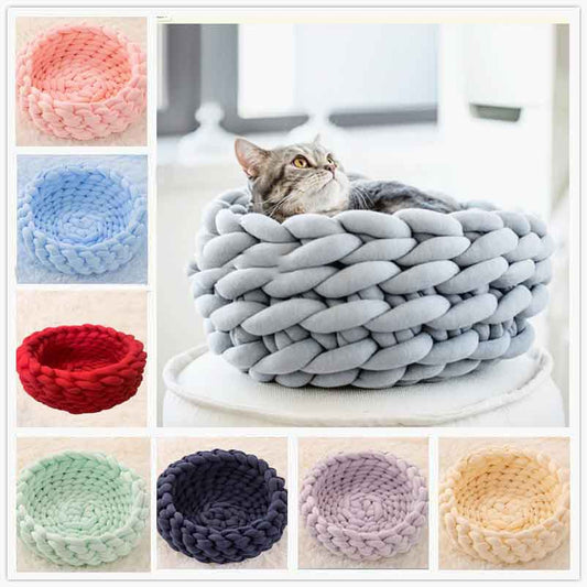 Maison de chat Coussin Doux Peluche Longue Tapis Chaleureux pour Animaux de Compagnie Mignon Niche Lit Panier de Couchage Rond Moelleux Confortable au Toucher Produits pour Animaux de Compagnie