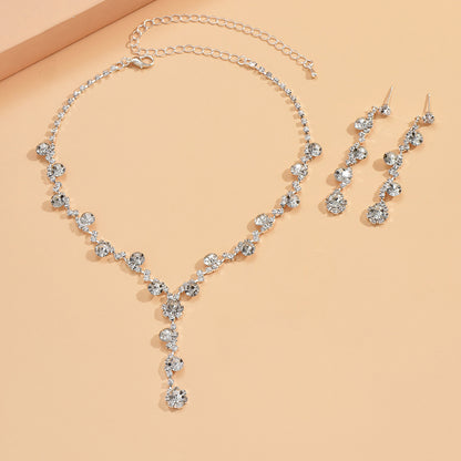 Collier en cristal, boucles d'oreilles et bracelet tendance