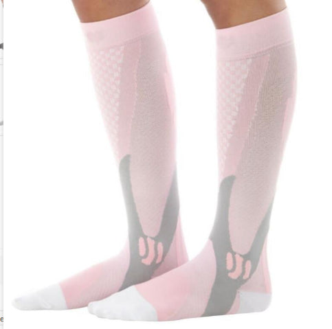 Calcetines de compresión para hombre y mujer. El mejor ajuste atlético gradual para correr, viajar en avión, aumentar la resistencia, la circulación y la recuperación.