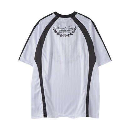 Camiseta deportiva de manga corta con rayas en contraste