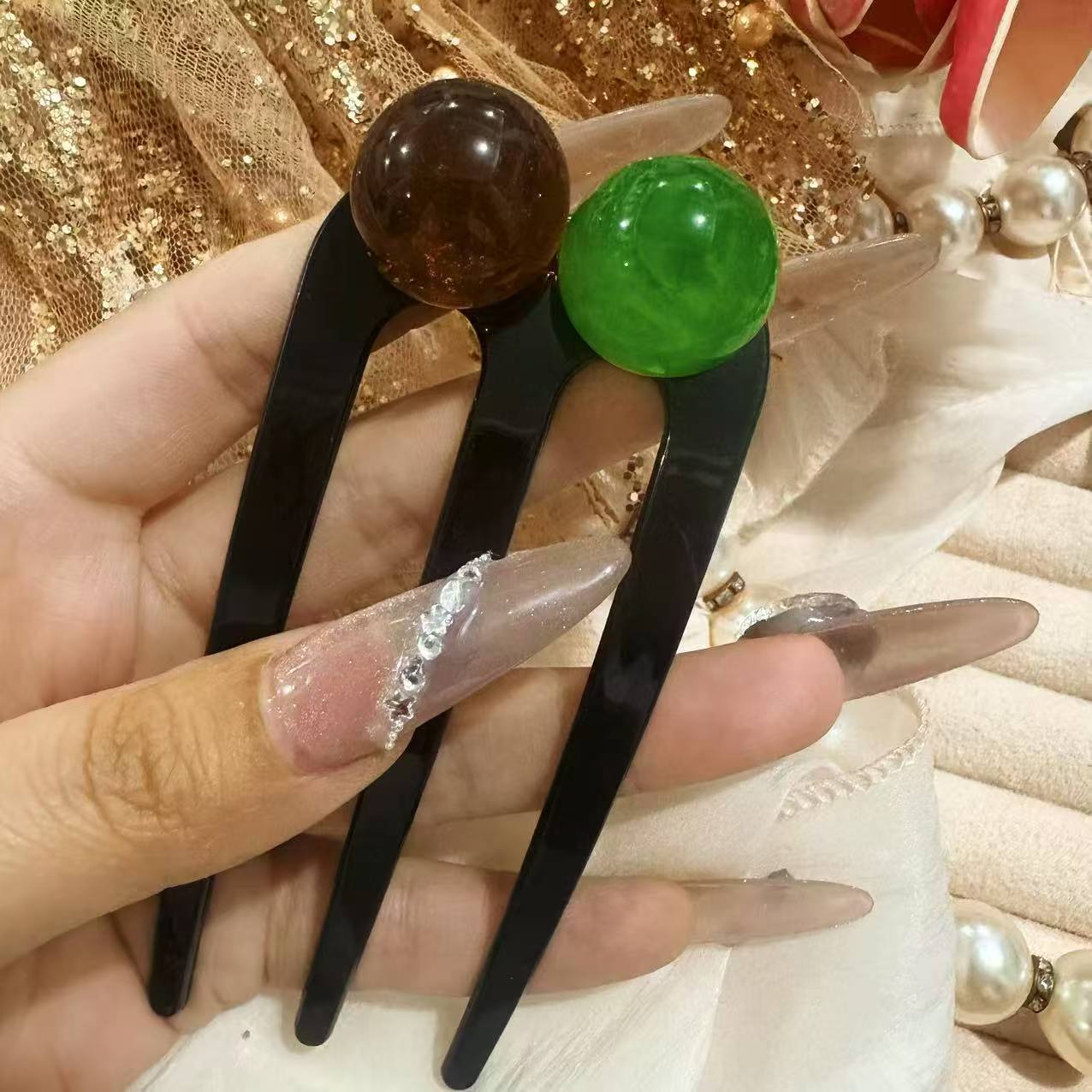 Horquilla de tres dientes con cuentas sencilla, elegante y combinable para mujer