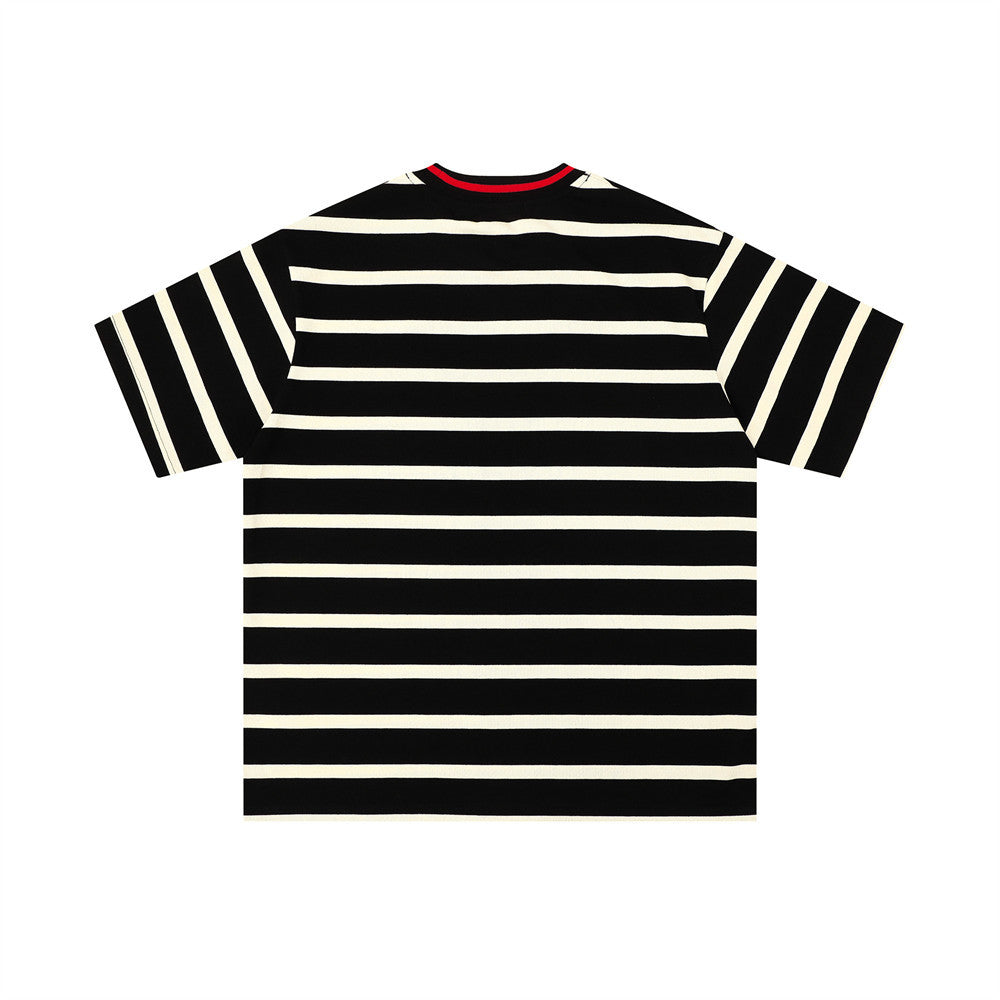 T-shirt à manches courtes et col rond à rayures