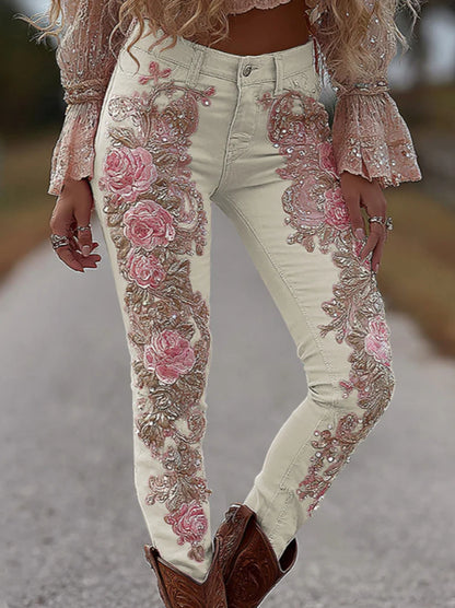 Pantalon en faux jean fleuri et coloré pour femme
