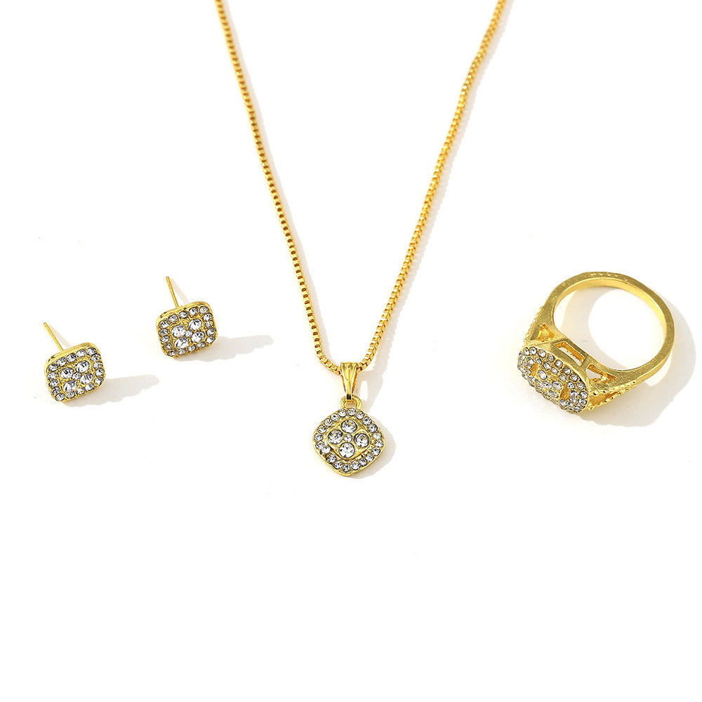 Anillo de compromiso, pendientes de tuerca, collar, juego de boda de tres piezas