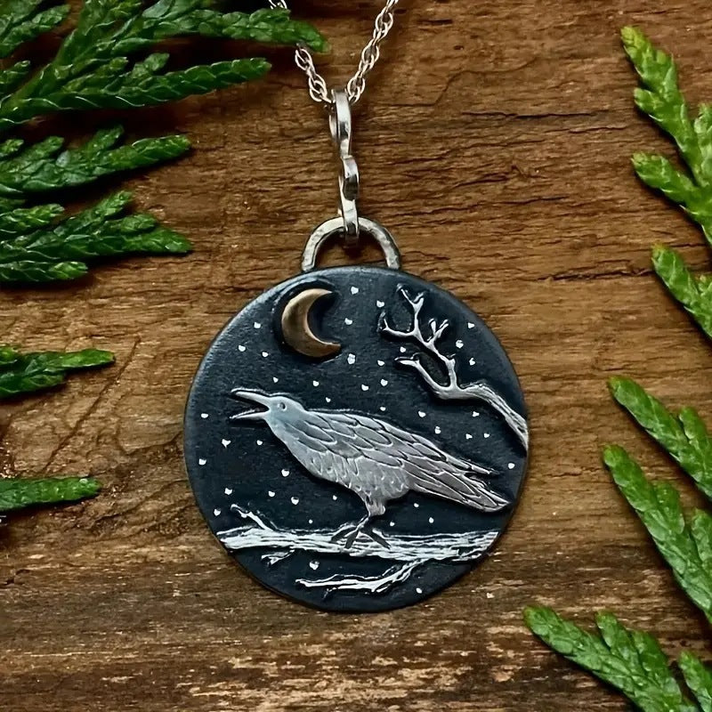 Collier rond mode oiseau et lune