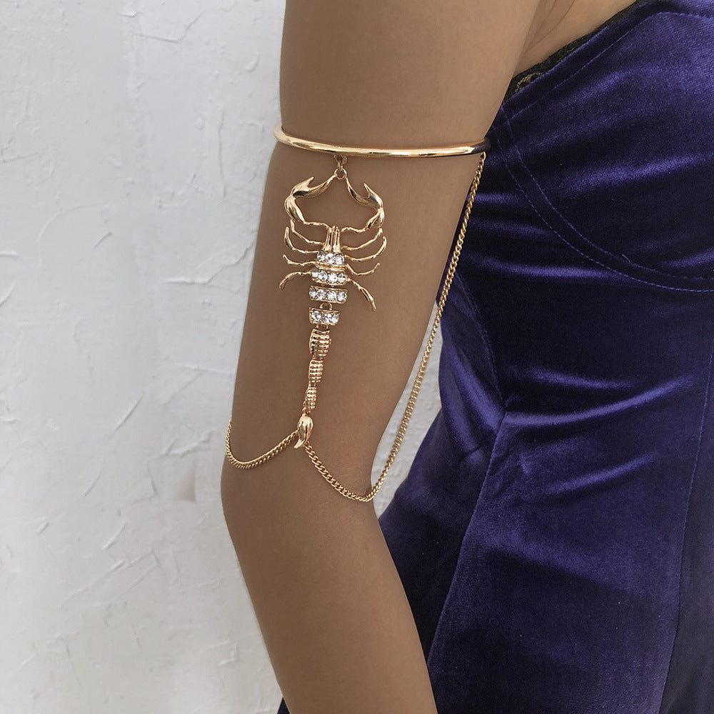 Brazalete gótico Escorpión Retro Creativo Mano