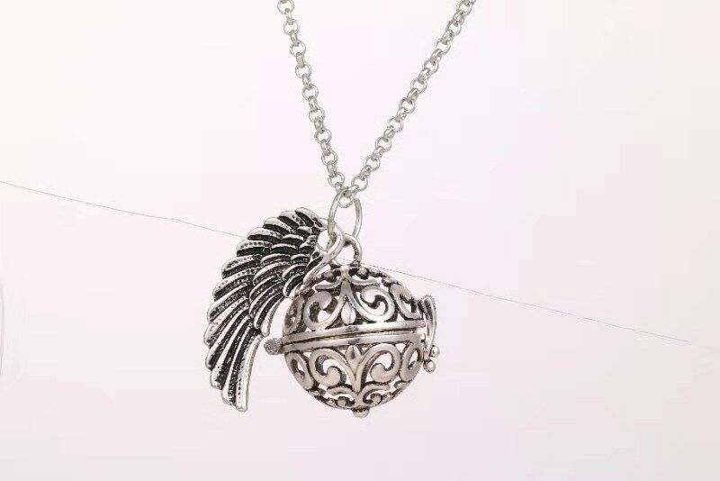 Collar de alas de ángel