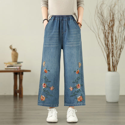 Jean ample en denim brodé papillon pour femme