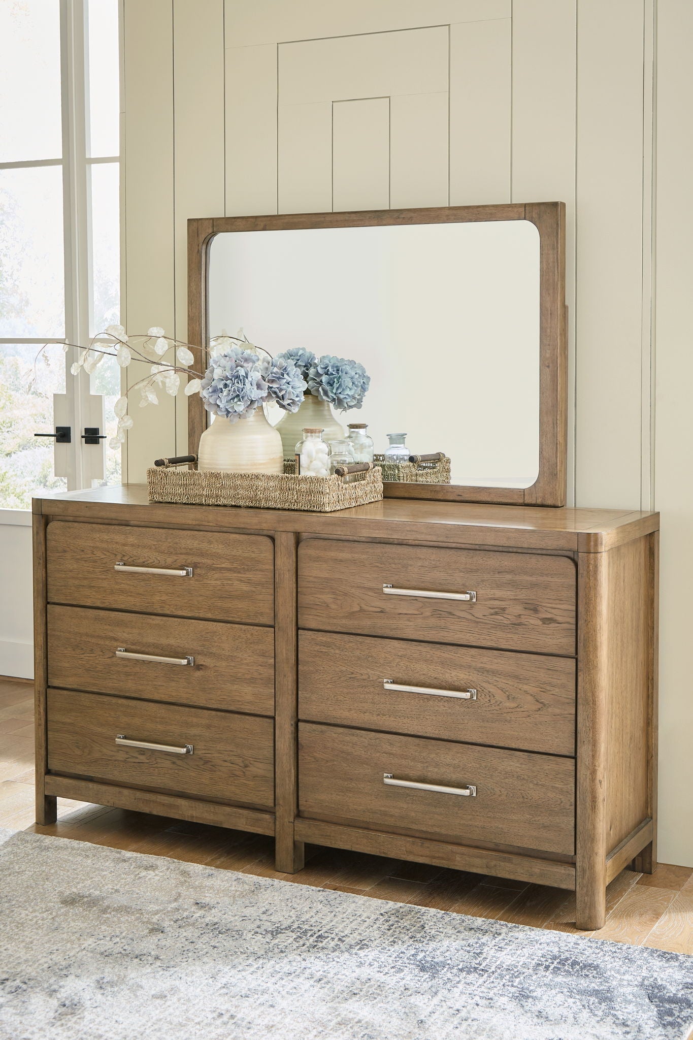 Cabalynn - Storage Bedroom Set-1
