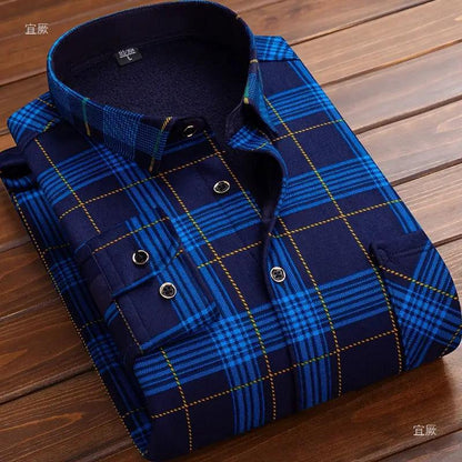 Men's fleece-lined plaid flannel shirt in navy blue with yellow lines, casual outerwear