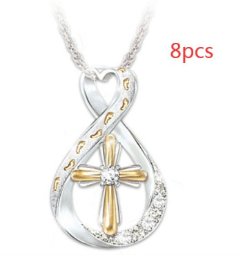 Colgante con diseño de Huellas y Diamantes en Dos Tonos