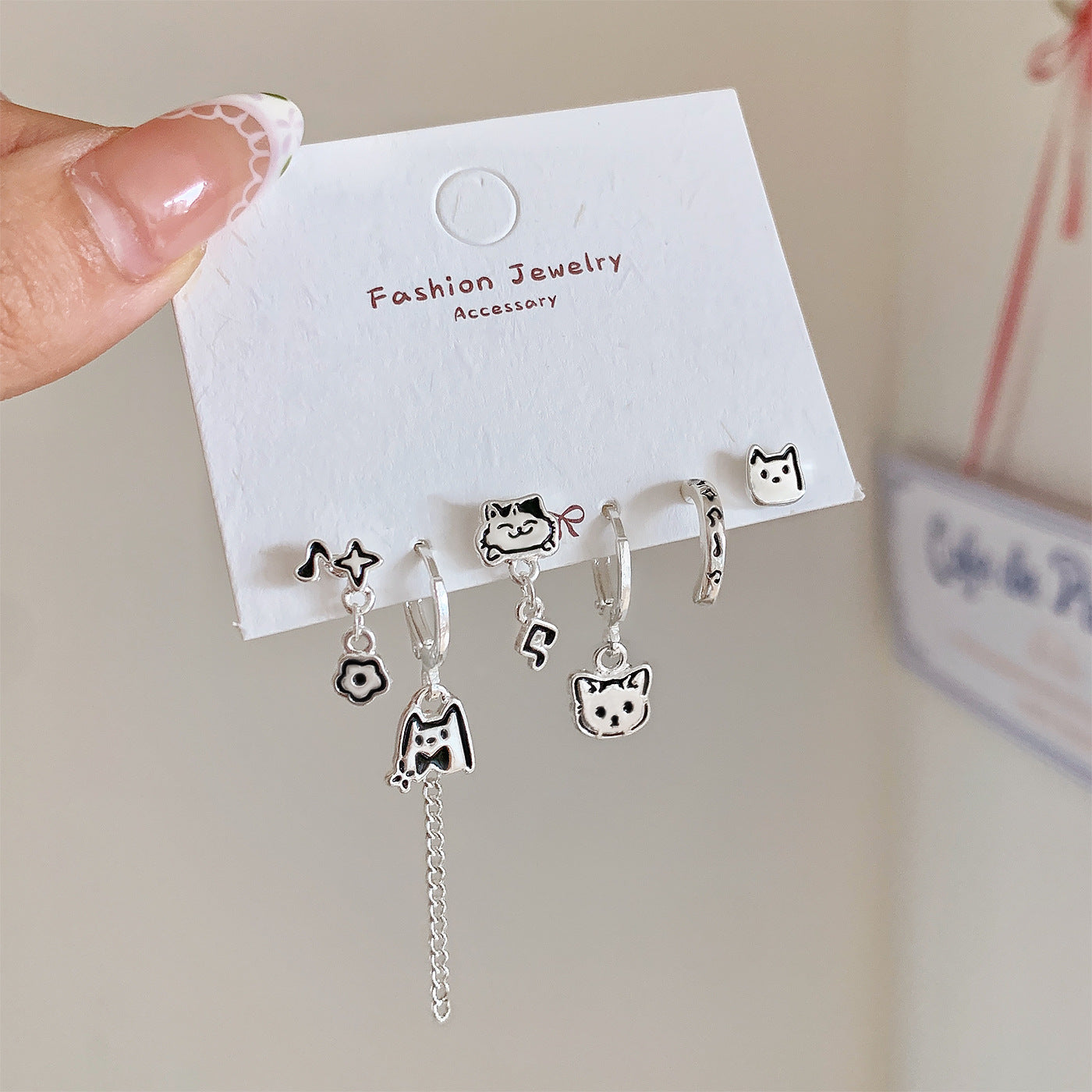 Pince d'oreille papillon de personnalité minimaliste, costume pour femme