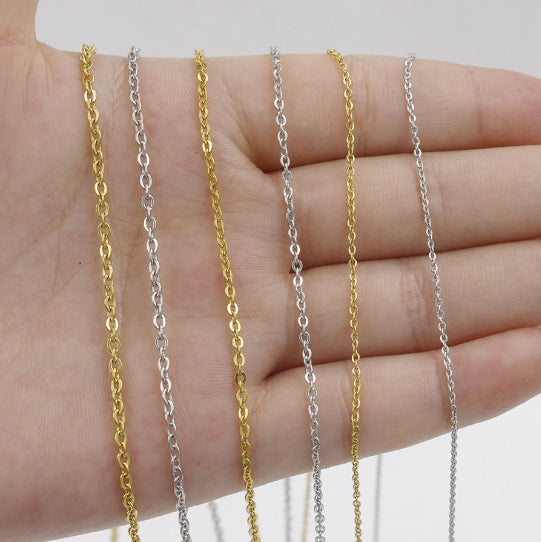 Collar de cadena con corazón de durazno