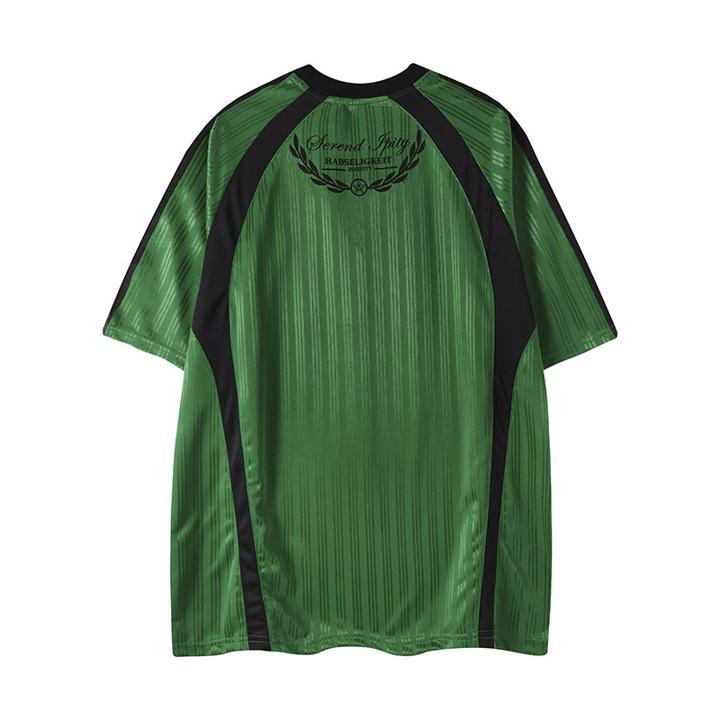 Camiseta deportiva de manga corta con rayas en contraste