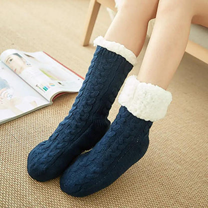AdTec navy knit socks with white faux-fur cuffs